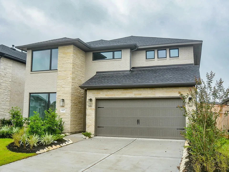 4407 Ruby Garden Ct