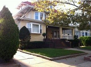 1st image of 189 Beach 124 St