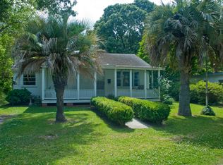 3 Jerry Dr, Charleston, SC 29407