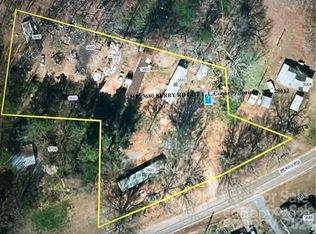 3680 Berry Rd, Connelly Springs, NC 28612