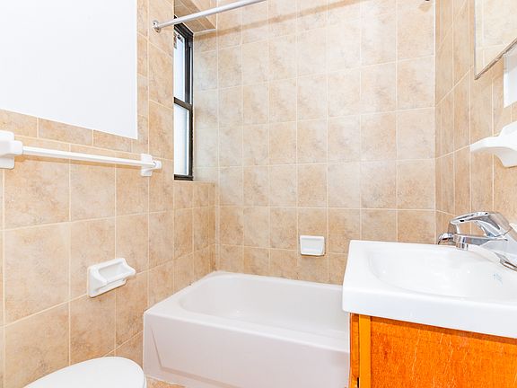 5th image of 45 Herkimer St #510