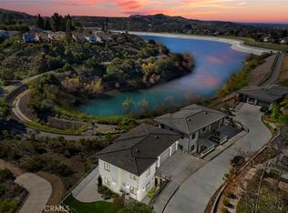 7266 E Lake Crest Ln, Anaheim, CA 92807