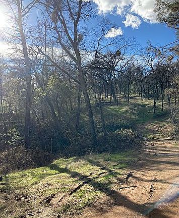5th image of 15615 Cottrell Rd