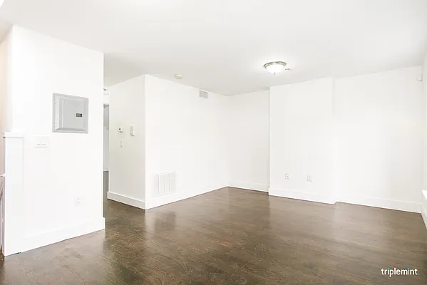 Rented by Triplemint | media 3