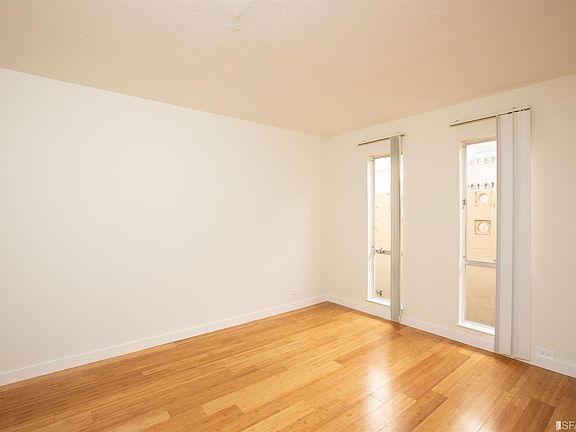 2nd image of 315 Wayne Pl #101