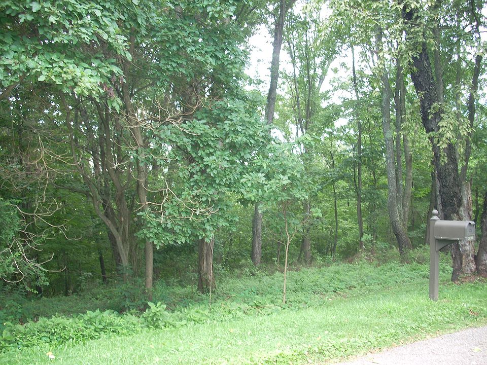 2nd image of Deerfield Dr Lot 6