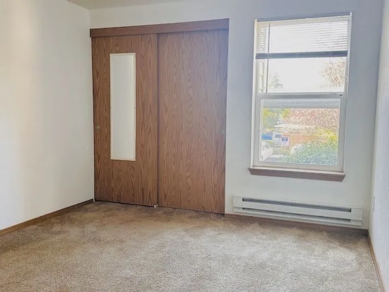 Kruse Villa Apartments — Photo 31