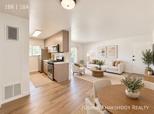 6534 La Mirada Ave #310, Los Angeles, CA 90038