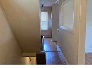 4 Henshaw Ct APT 2, Phillipsburg, NJ 08865
