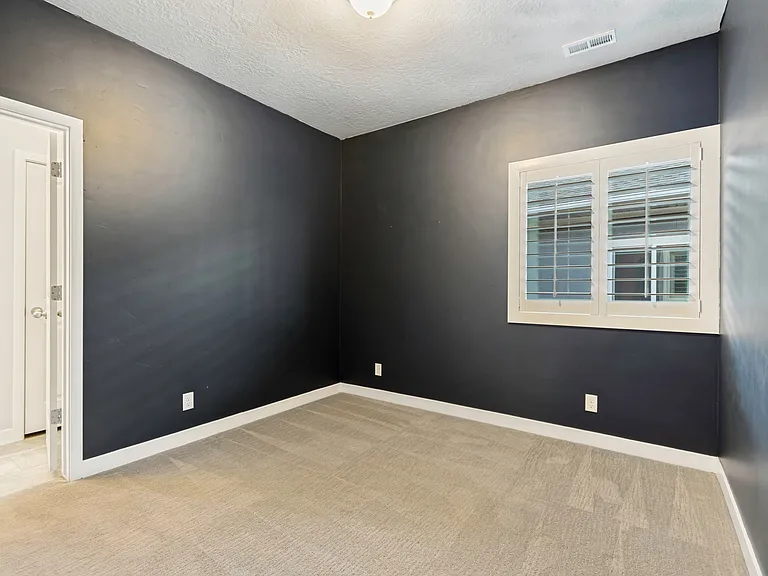 966 E Deer Arch Ln — Photo 15