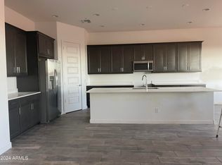 917 W Saddle Run, Apache Junction, AZ 85120