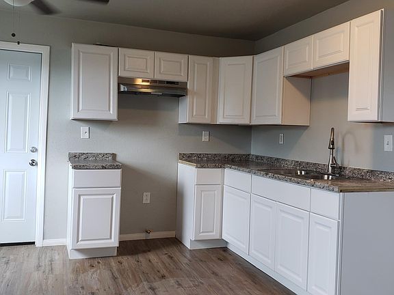 2nd image of 16110 Ivy Ave APT A