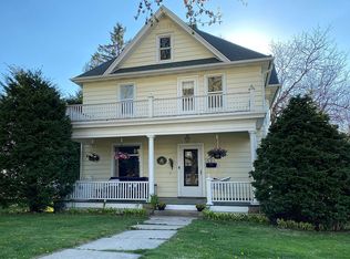 200 S 5th St, Mount Horeb, WI 53572