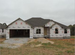 4022 Butterfly Ave, Fayetteville, AR 72764