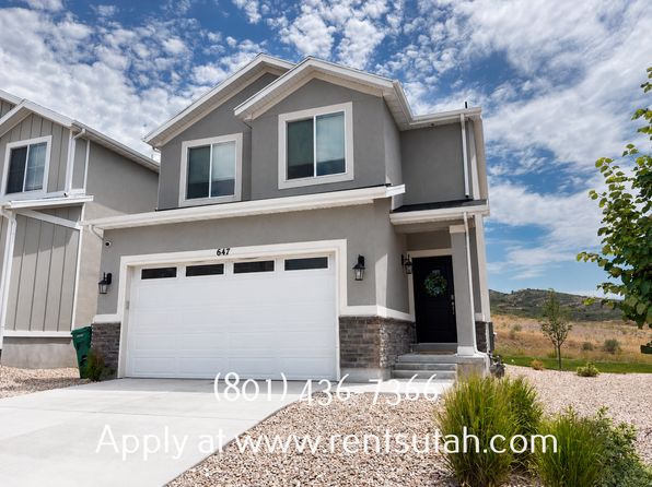 647 W Raintree Ln