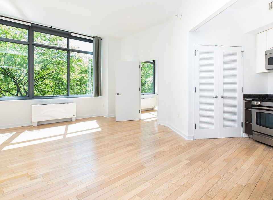 1st image of 230 Ashland Pl APT 3B