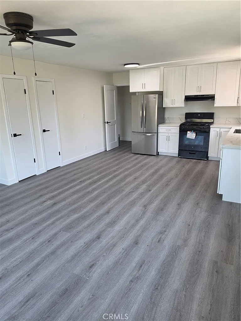 3 bed, 1100 sqft, $3,500 — Photo 1