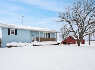 10965 Shabbona Grove Rd, Waterman, IL 60556