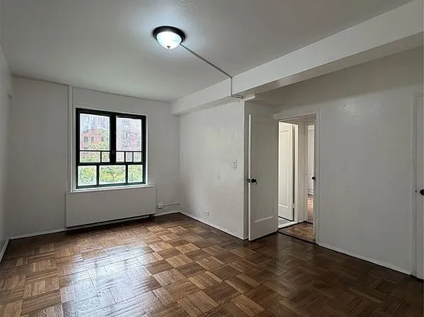 1503 Metropolitan Ave APT 4F, Bronx, NY 10462