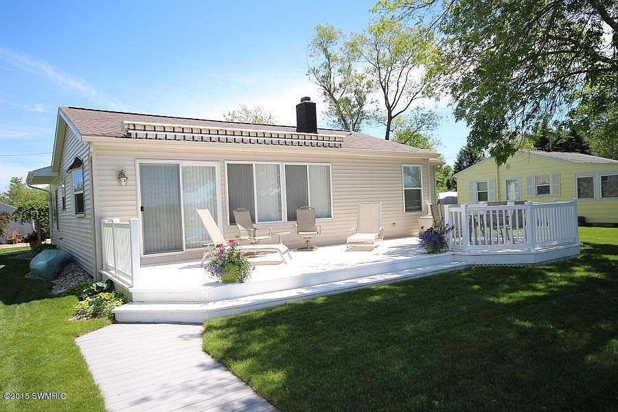 1st image of 2869 N Iroquois Dr