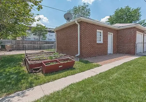 3906 S Logan St — Photo 26