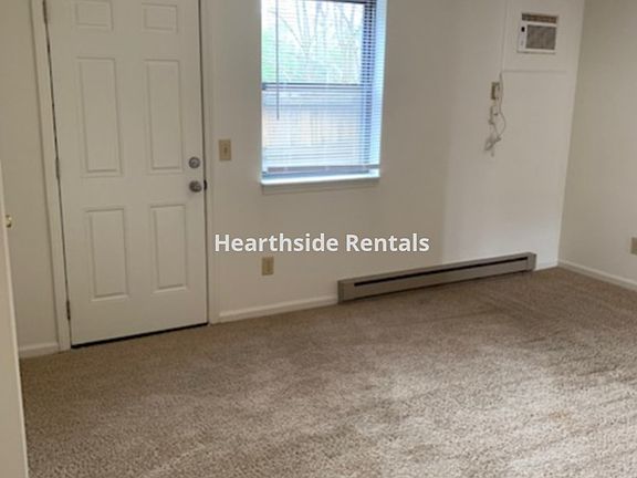 5th image of 712-26 Patton Cir