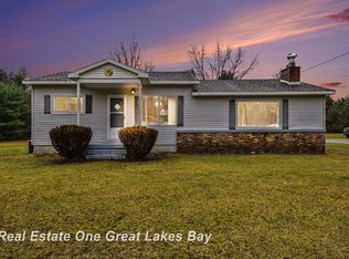 2750 E Deckerville Rd, Caro, MI 48723