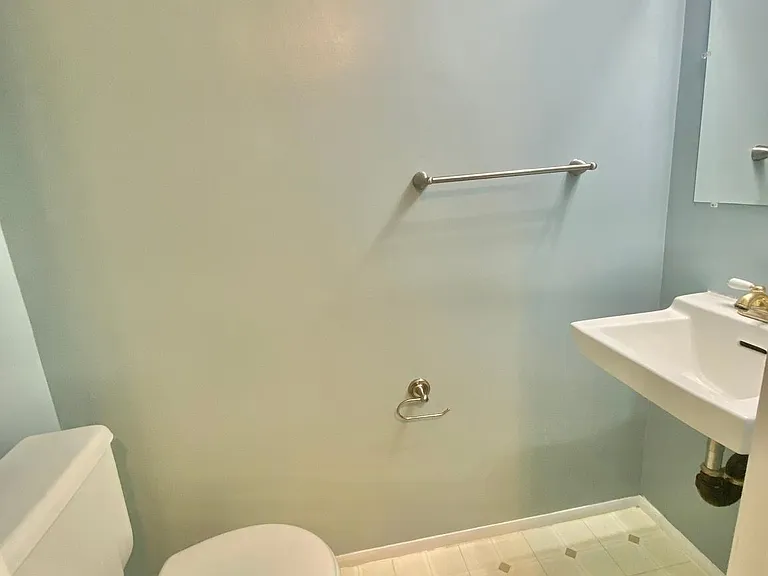 6212 Hillside Rd — Photo 35