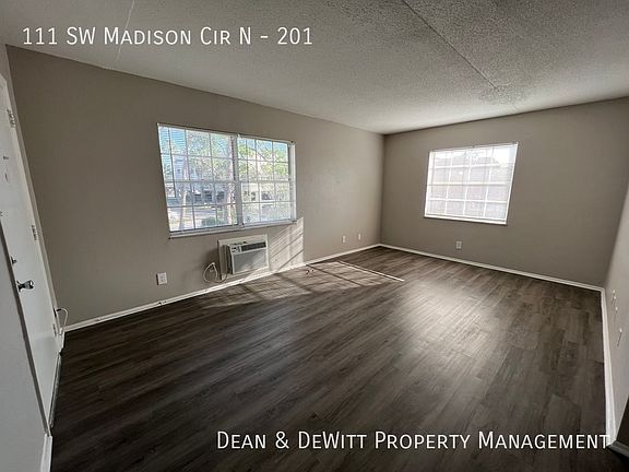 5th image of 111 SW Madison Cir N APT 201