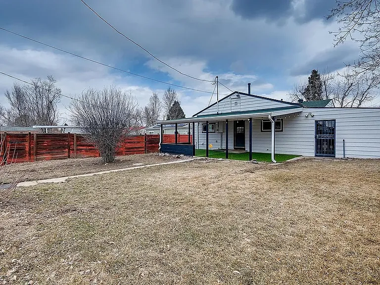 735 Raleigh St — Photo 8