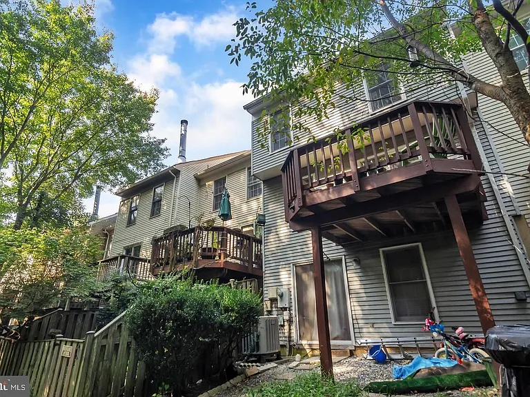 8525 Gambel Oak Dr — Photo 32