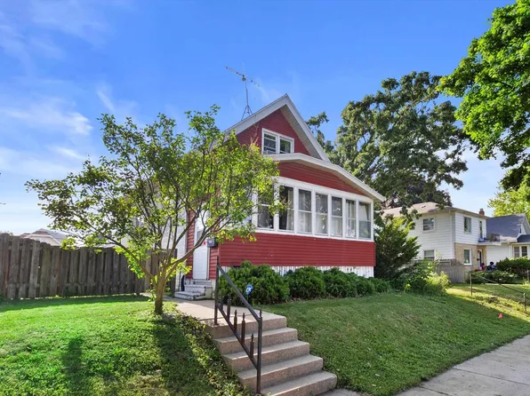 2147 South 71st STREET, West Allis, WI 53219
