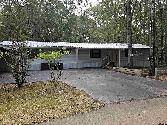 2nd image of 425 Albatross Dr