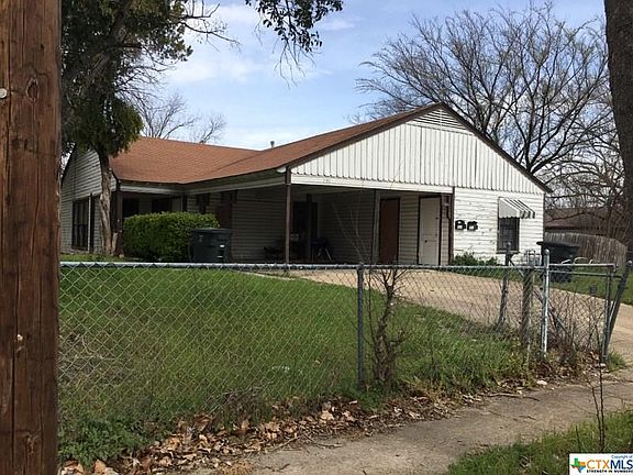 2nd image of 707 Carrie Ave #A-b