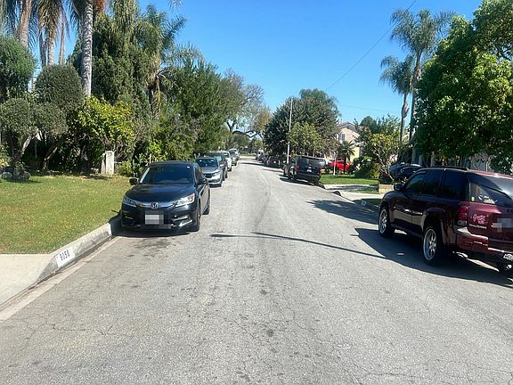 4th image of 9070 Lemoran Ave