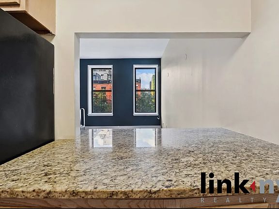 2nd image of 46 W 126th St APT 2