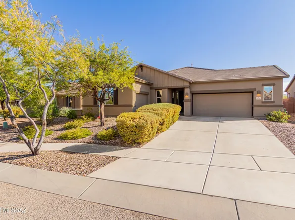 9480 E Adriana Way, Vail, AZ 85641