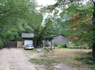 444 River Rd, Shirley, NY 11967