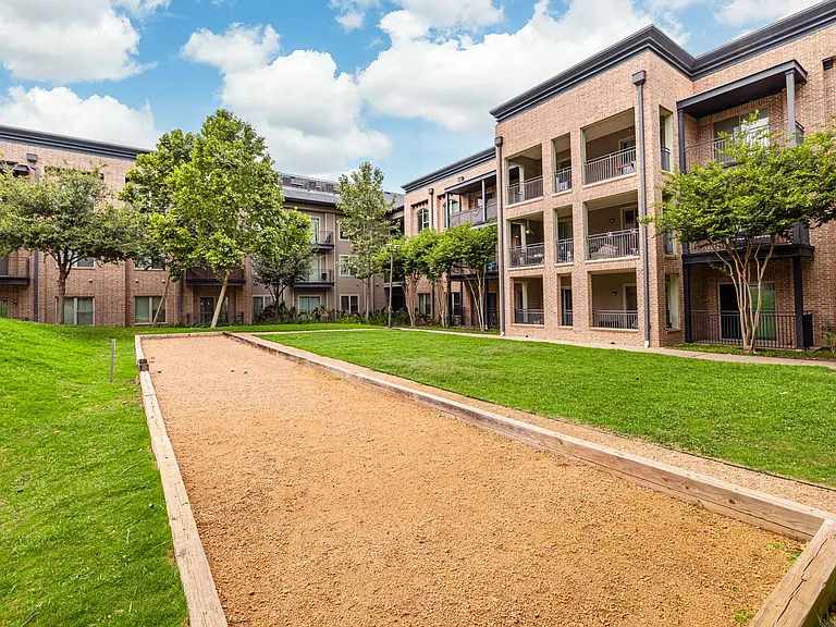 The District At Cypress Waters - Parson's Green — Photo 104