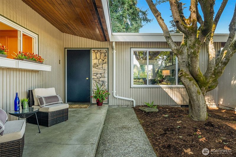 4th image of 6309 NE 156th Street