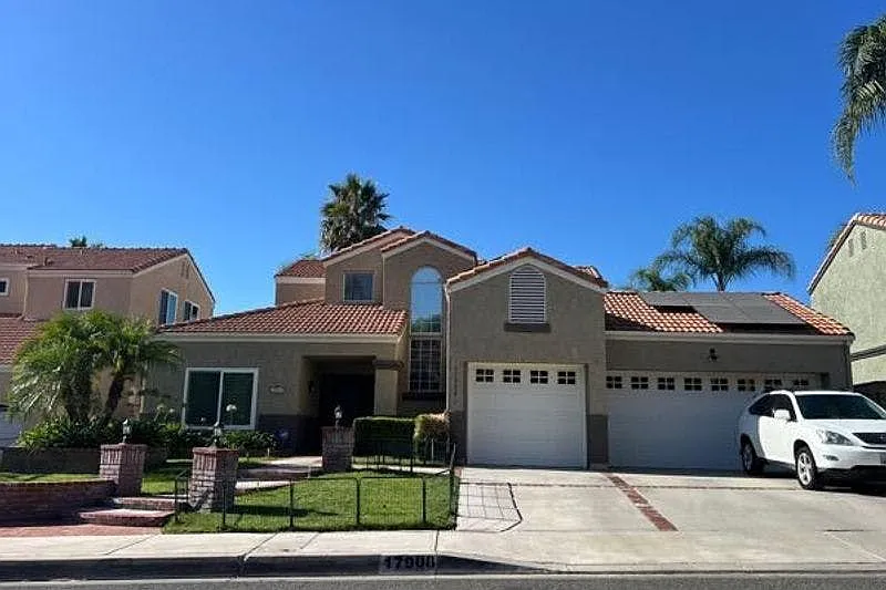 17908 Vista Ct photo 1