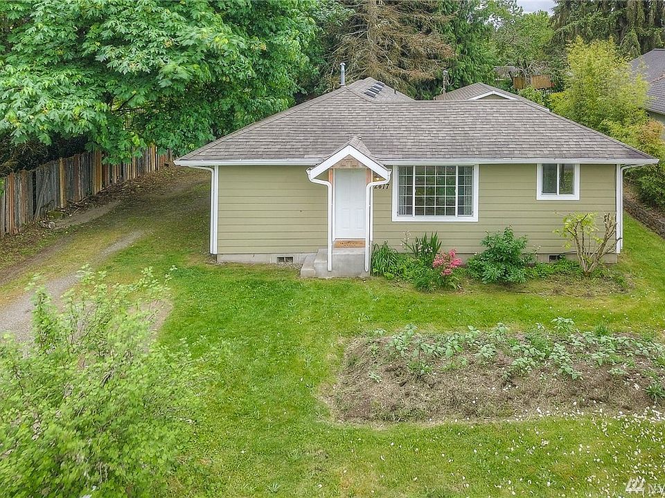 1st image of 2417 15th Ave SE