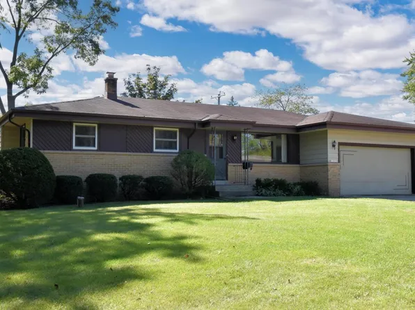 S66W12437 Somerset DRIVE, Muskego, WI 53150