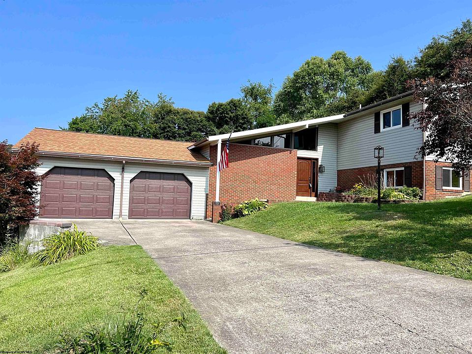 1st image of 1431 Briarwood Ter