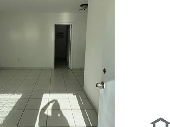 6001 SW 76th St, Miami, FL 33143