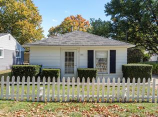 2415 Cass Lake Rd, Keego Harbor, MI 48320