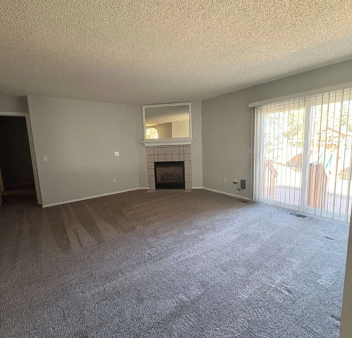 5 bed, 3.0 bath, $2,900 — Photo 3