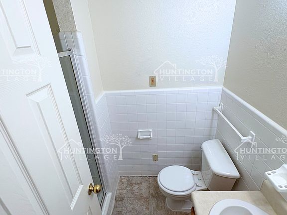 5th image of 917 McClellan St