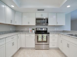2443 E Leonora St, Mesa, AZ 85213