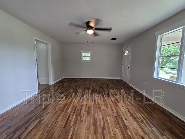 602 J K St — Photo 12